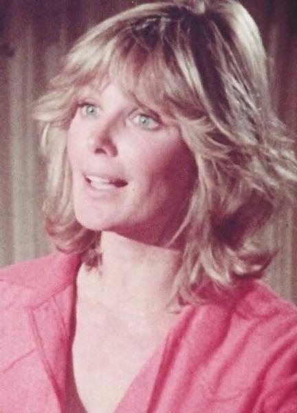 Linda Evans Nude Photos 223161