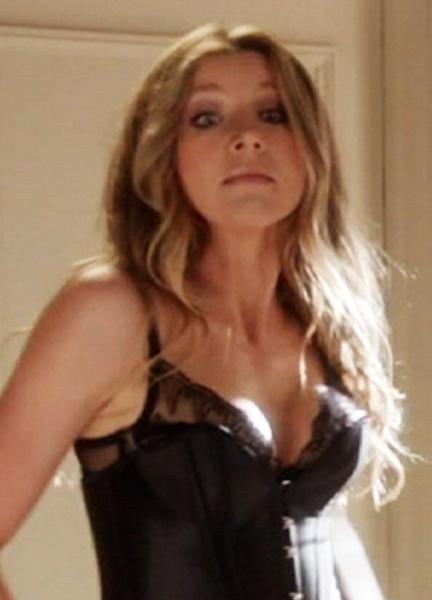 Sexy Sarah Chalke 217248