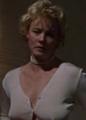 Nan Hamilton Breasts Bush 288275