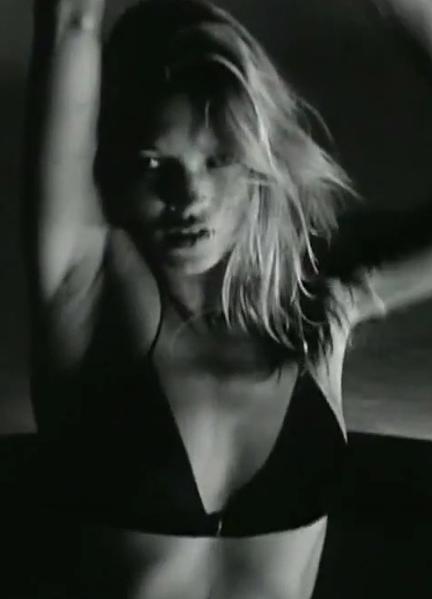 Kate Moss Nude Scenes 234111