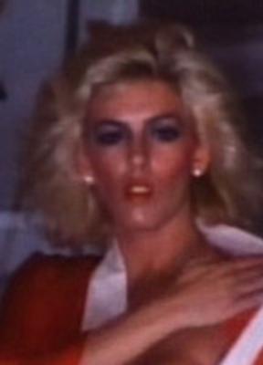 Jessie Taylor Breasts Bush 238950