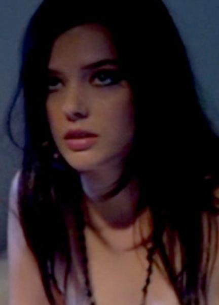 Roxane Mesquida Nude Scenes 220143
