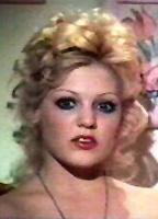 Bridget Holloman Bikini Breasts 60802