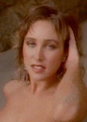 Lori Jo Hendrix Bikini Breasts 237540