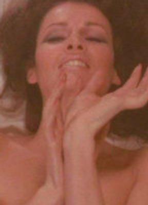 Eva Czemerys Breasts Bush 245295