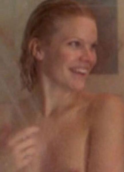 Karen Cliche Nude 241128