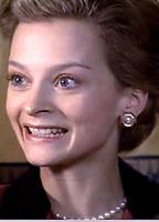 Julie Cox Bikini Breasts 237816