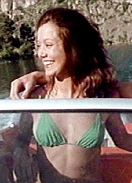 Beatriz Rossat Nude Photos 246381