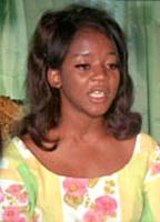 Linda McCrae Breasts Bush 9332