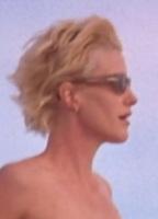 Anna Gunn Bikini Breasts 276546