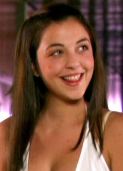 Arzu Bazman Hot Scenes 257550