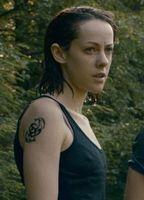 Jena Malone Bikini Breasts 270792
