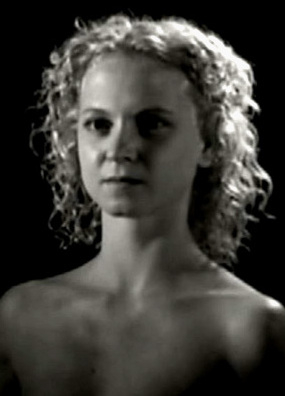 Anne van de Ven Nude 250344