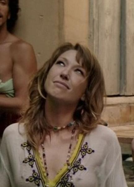 Laura Smet Nude Photos 239949