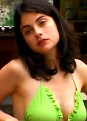 Emeline Becuwe Bikini Breasts 261918