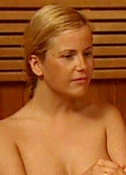 Gina Wild Nude Photos 230553