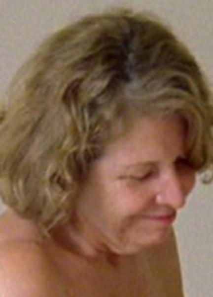 Anne Reid Nude Photos 233937