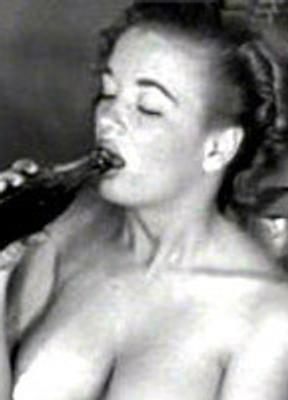 Arline Hunter Breasts Bush 21956