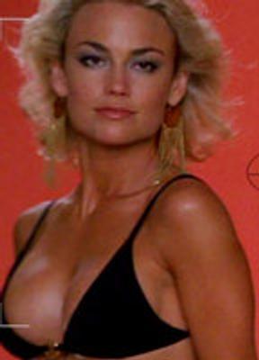 Kelly Carlson Bikini Breasts 228060