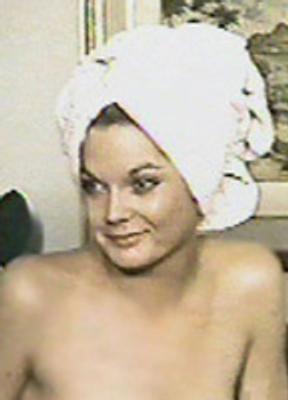 Wendy Cavanaugh Breasts Bush 263052