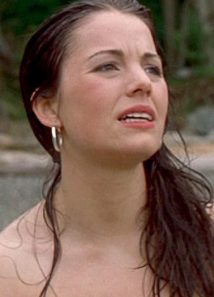 Erica Durance Nude 228096