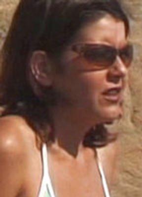 Kari Betizer Bikini Breasts 251781