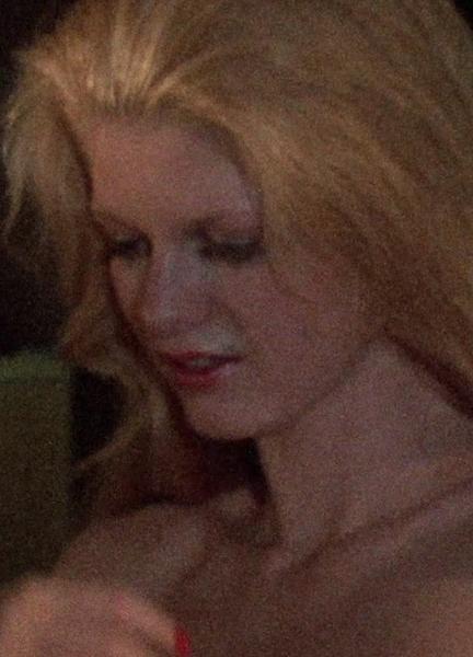 Kitty Carl Naked 257154