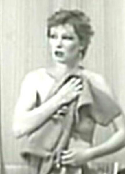 Julia Lindig Nude Photos 259605