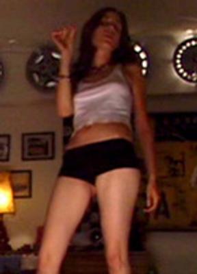 Kathleen Munroe Breasts Lesbian 235584
