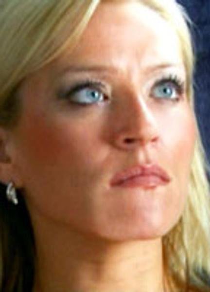 Zoe Lucker Nude 57492