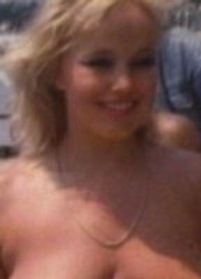 Olinka Hardiman Breasts Bush 244032