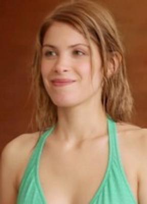 Hande Kodja Bikini Breasts 249663