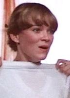 Karen Stephen Bikini Breasts 251277