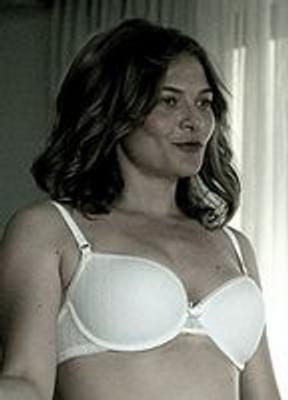 Leeanna Walsman Breasts Butt 218739