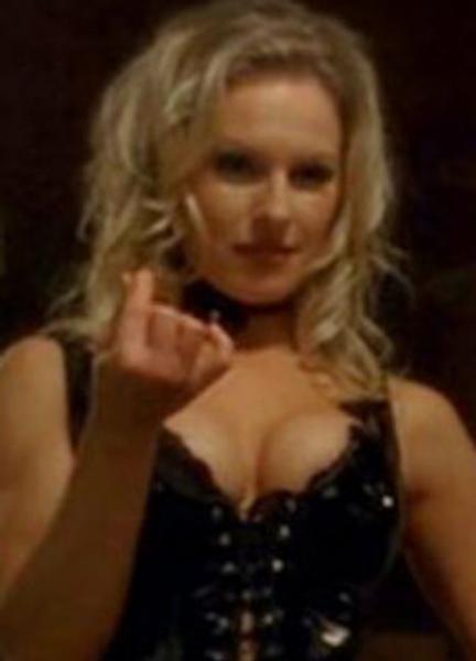 Sexy Elaine Klimaszewski 255996