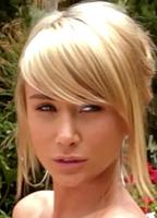 Sara Jean Underwood Model Bikini Breasts 227175