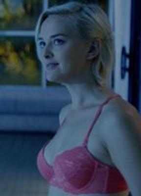 Jess Weixler Bikini Breasts 220947