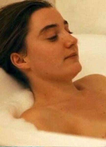 Nina Meurisse Nude 253440