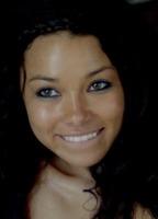 Jessica Parker Kennedy Breasts Bush 225453