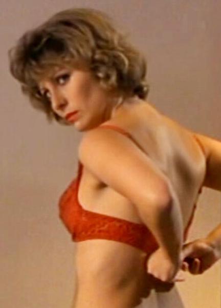 Carmen-Dorothé Moll Nude Scenes 62155
