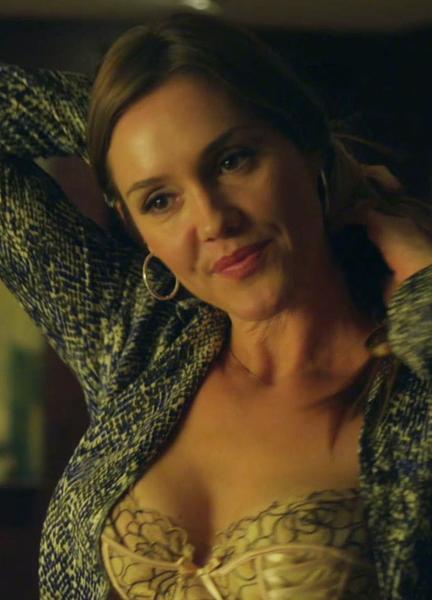 Sexiest Erinn Hayes Scenes 223299