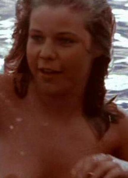 Julie Wiggen Nude 289080