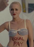 Jaime Winstone Bikini Breasts 233508