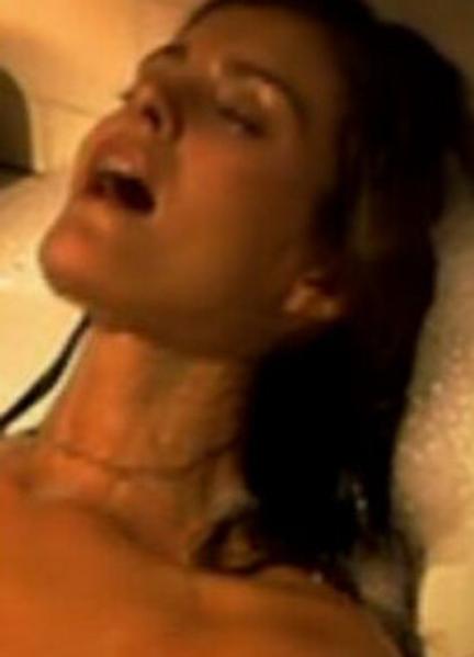 Nina Fehren Nude 261432