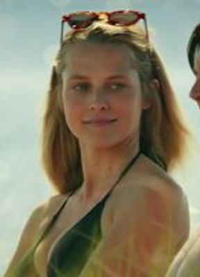 Teresa Palmer Bikini Breasts 218328