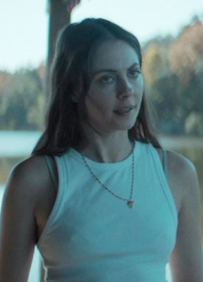 Willa Holland