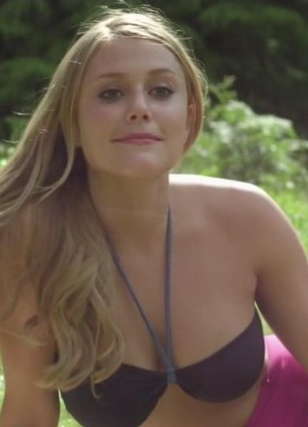 Julianna Guill Nude 225636
