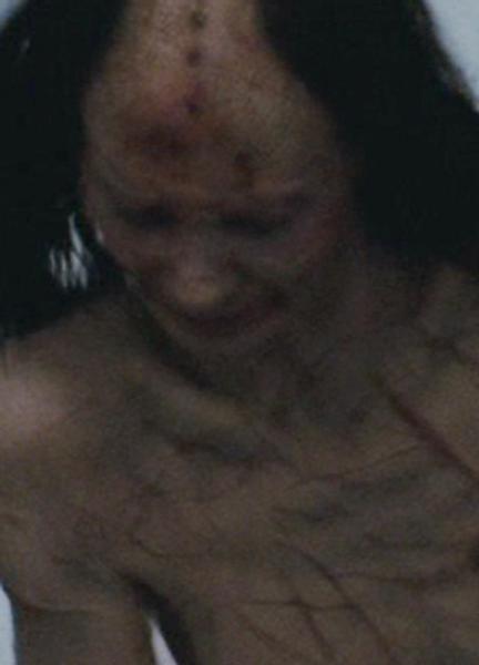 Emilie Miskdjian Nude Scenes 264747