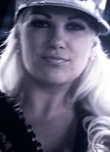 Saranne Lund Nude 288432
