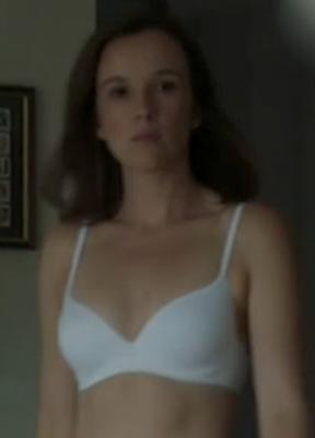 Claire van der Boom Nude Photos 229473